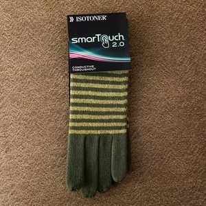 ISOTONER smarTouch Gloves